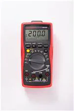 AM-560 万用表与电压表 AM-560 万用表与电压表